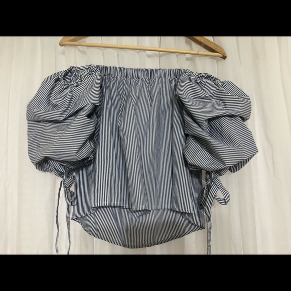 Striped off the shoulder top - Picture 3 of 3